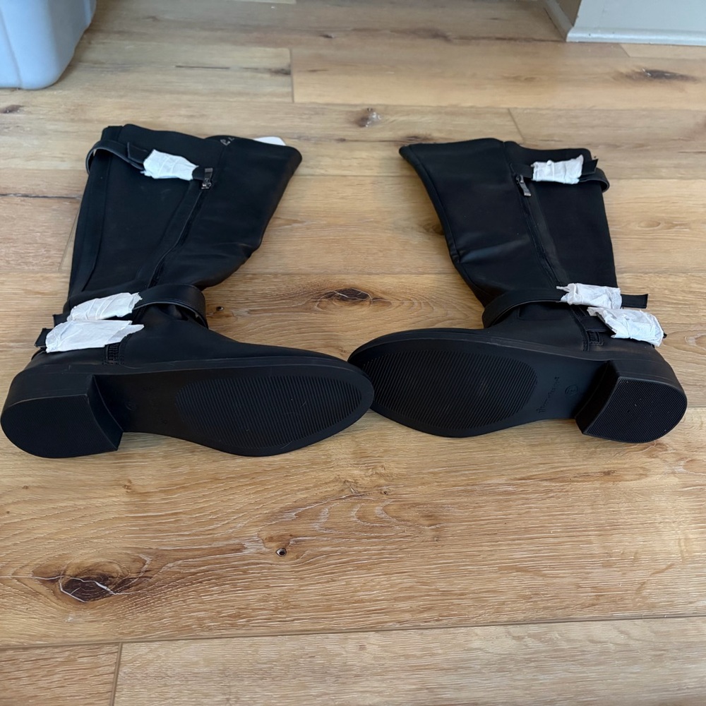 Elegant Black Over the Knee Boots - Picture 6 of 7